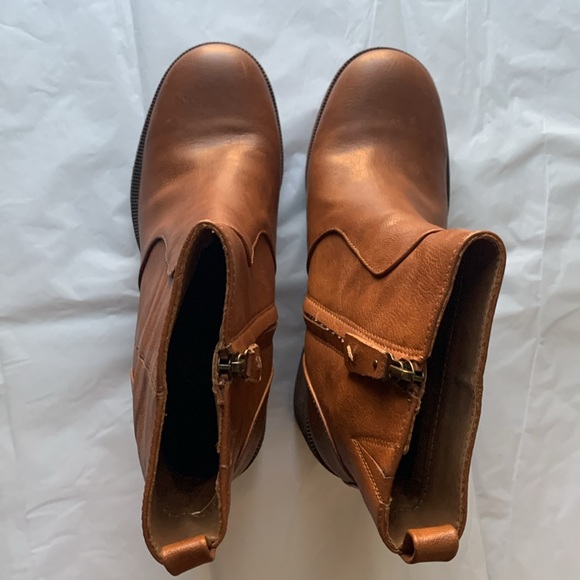 Zodiac Antonia Platform Ankle Boots 8 - Picture 9 of 17